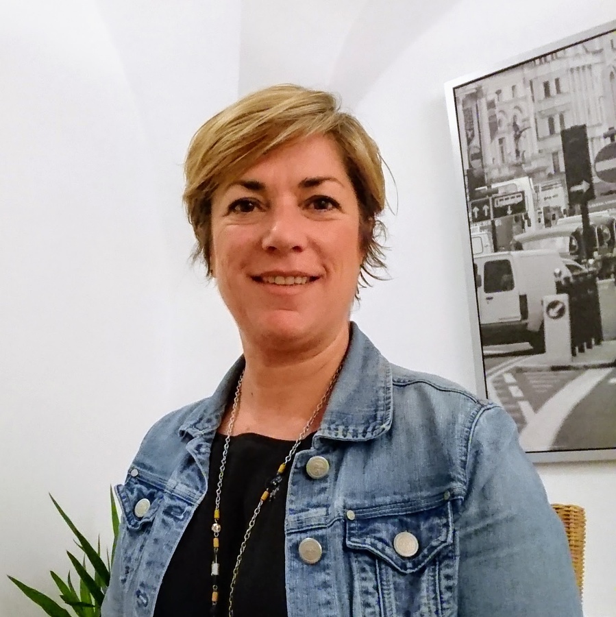 Cécile_PLACE_DES_VOYAGES.jpg